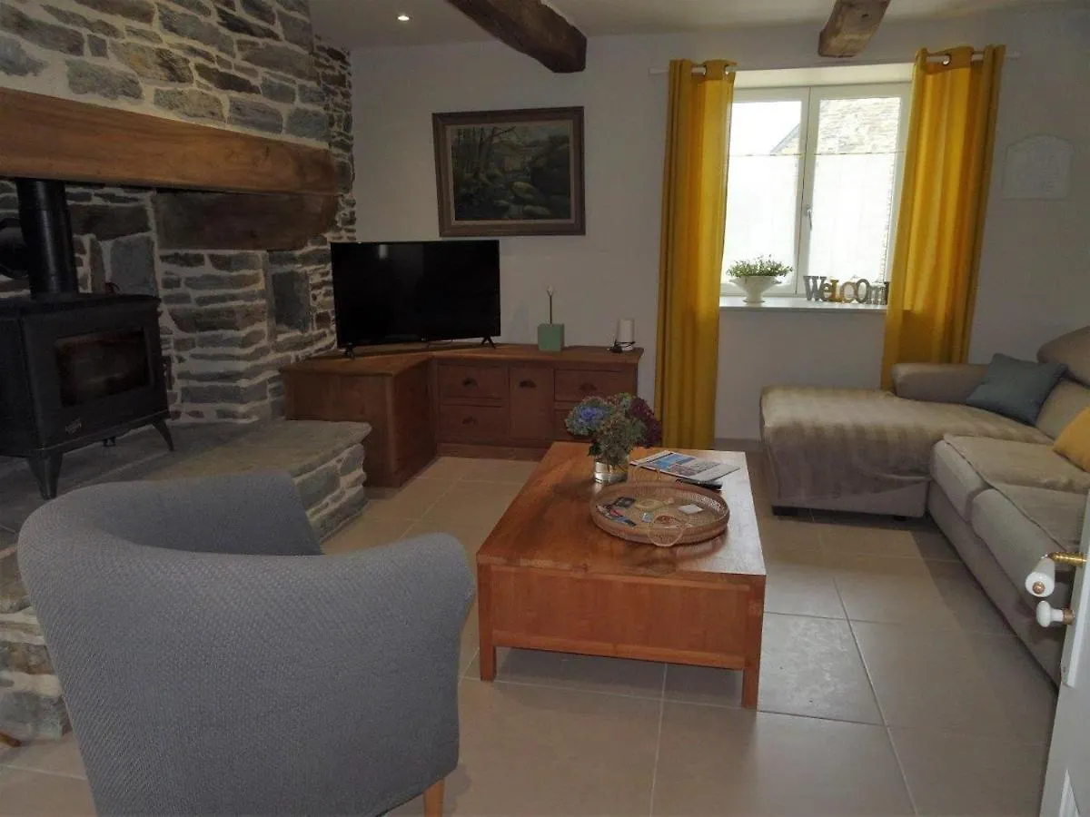 Holiday home Ty-Kanndi Locmelar France